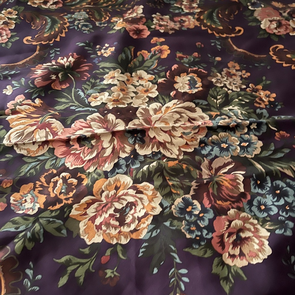 Ralph Lauren silk scarf - Picture 7 of 8